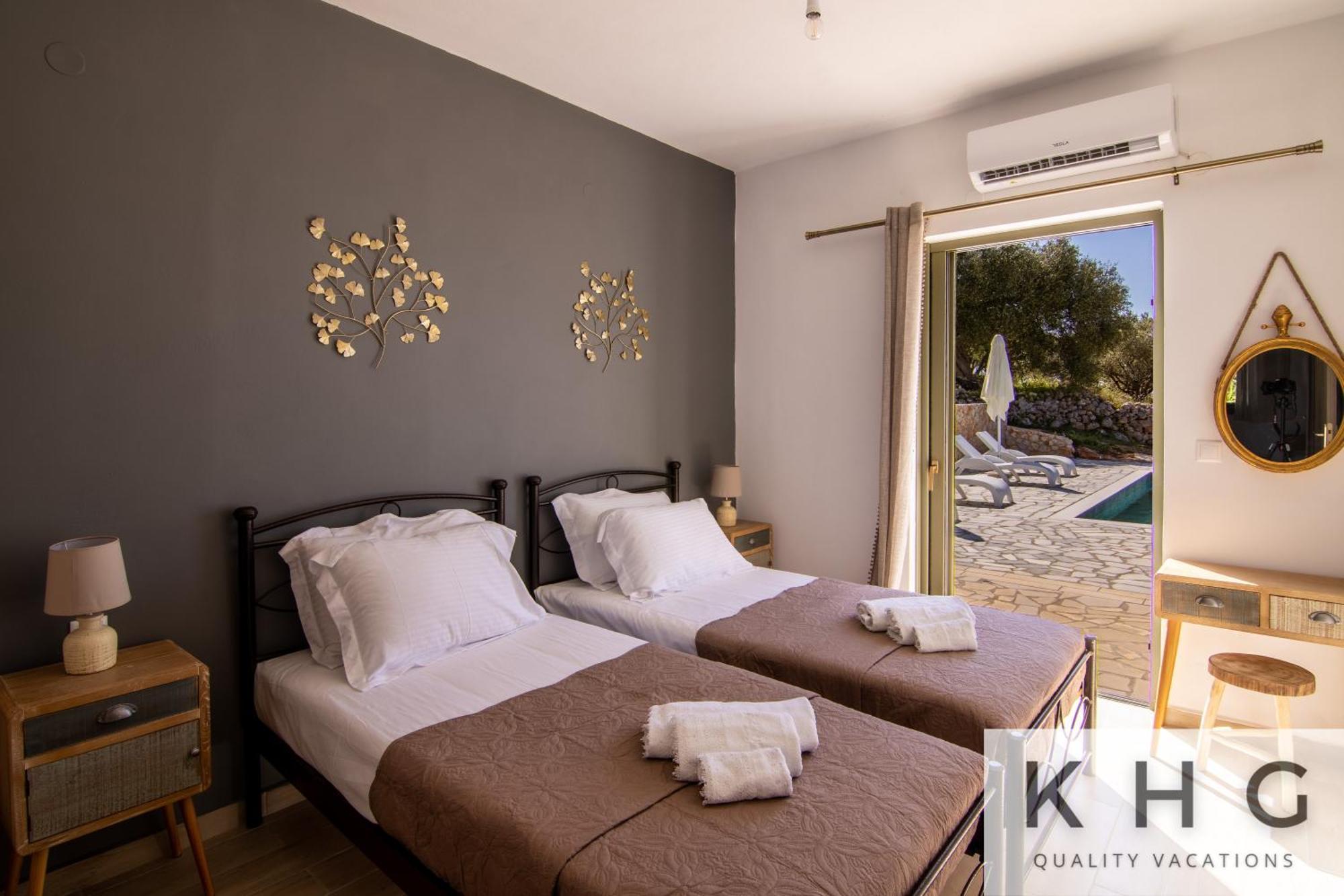 Skoumas Villa Surrounded By Olive Trees! Vlachata Dış mekan fotoğraf
